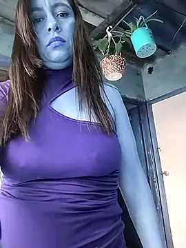 Snapshot of hailey85 chatting on 03-10-25, 08:34 hailey85 online show from 03-10-25, 08:34