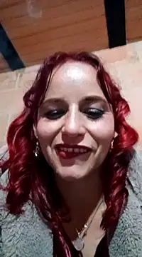 Snapshot of Rachhelle__ chatting on 12-14-24, 04:23 Rachhelle online show from 12-14-24, 04:23