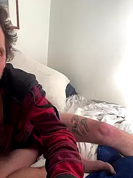 Snapshot of mackshaft4711 chatting on 12-04-24, 06:22 mackshaft4711 online show from 12-04-24, 06:22