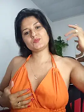 elena jonees online show from 11-26-25, 07:48