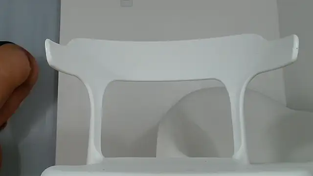 Snapshot of Full_Fist chatting on 03-08-25, 11:28 Full Fist online show from 03-08-25, 11:28