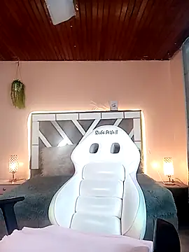 Snapshot of Naiara_Sex_ chatting on 12-03-24, 12:16 Naiara Sex  online show from 12-03-24, 12:16