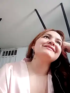 Snapshot of Naiara_Sex_ chatting on 12-10-24, 07:00 Naiara Sex  online show from 12-10-24, 07:00