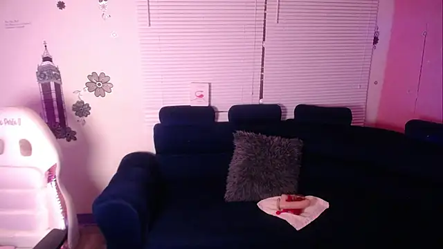 Snapshot of Naiara_Sex_ chatting on 03-14-25, 07:01 Naiara Sex  online show from 03-14-25, 07:01