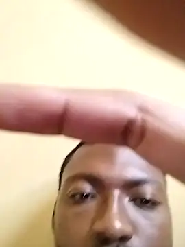 zipeqengeshe21 online show from 03-09-25, 12:09