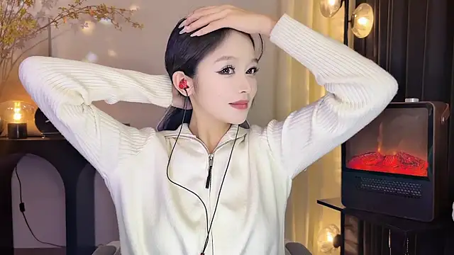 xiaodaibabyy online show from 12-22-24, 03:11