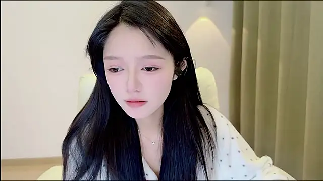 xiaodaibabyy online show from 11-09-25, 07:39