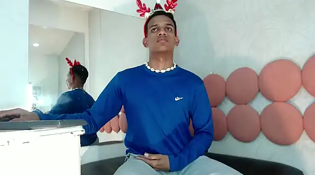 Snapshot of AbrahanBratz chatting on 12-27-24, 09:00 AbrahanBratz online show from 12-27-24, 09:00