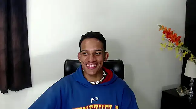 Snapshot of AbrahanBratz chatting on 01-03-25, 07:18 AbrahanBratz online show from 01-03-25, 07:18