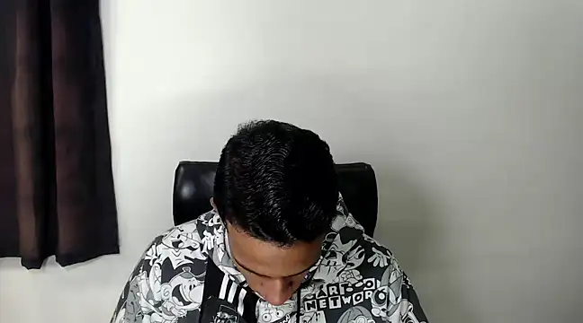 Snapshot of AbrahanBratz chatting on 01-04-25, 11:43 AbrahanBratz online show from 01-04-25, 11:43