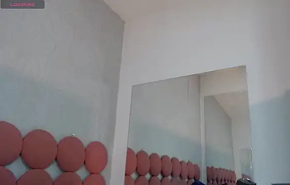 Snapshot of AbrahanBratz chatting on 01-10-25, 06:38 AbrahanBratz online show from 01-10-25, 06:38