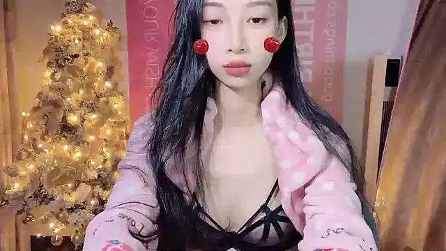 Lili-2 online show from 12-23-24, 02:28