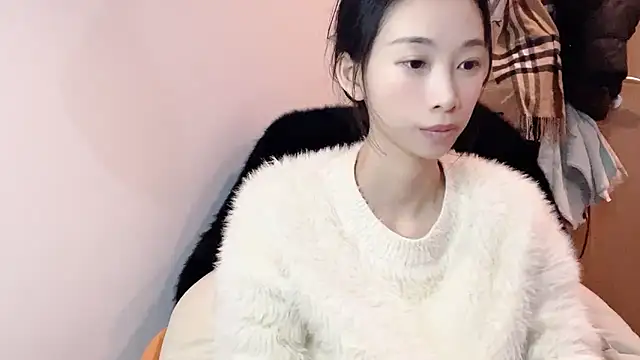 Lili-2 online show from 01-10-25, 11:43