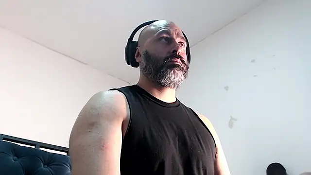 Gabriel Harmant online show from 01-04-25, 05:37