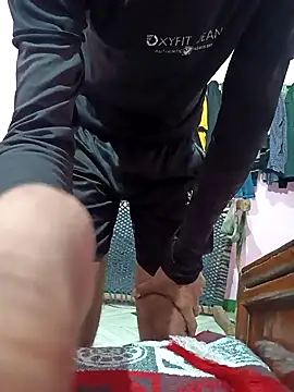 Snapshot of Piyush_2024 chatting on 12-30-24, 01:15 Piyush 2024 online show from 12-30-24, 01:15