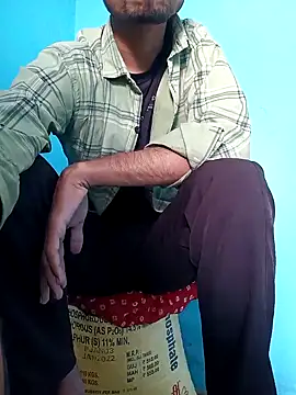 Snapshot of Piyush_2024 chatting on 01-05-25, 07:17 Piyush 2024 online show from 01-05-25, 07:17