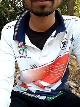 Snapshot of Piyush_2024 chatting on 01-12-25, 06:49 Piyush 2024 online show from 01-12-25, 06:49