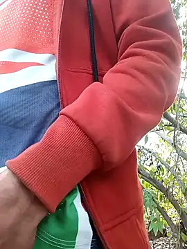 Snapshot of Piyush_2024 chatting on 01-17-25, 11:59 Piyush 2024 online show from 01-17-25, 11:59