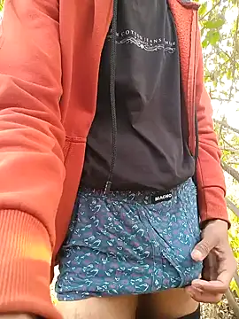 Snapshot of Piyush_2024 chatting on 01-20-25, 11:35 Piyush 2024 online show from 01-20-25, 11:35