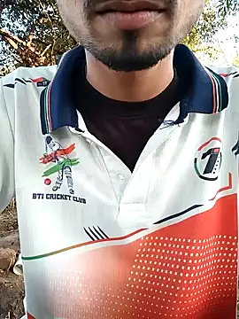 Snapshot of Piyush_2024 chatting on 01-25-25, 11:23 Piyush 2024 online show from 01-25-25, 11:23