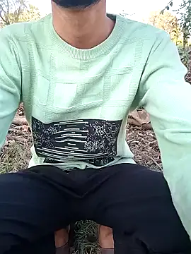 Snapshot of Piyush_2024 chatting on 02-15-25, 10:33 Piyush 2024 online show from 02-15-25, 10:33