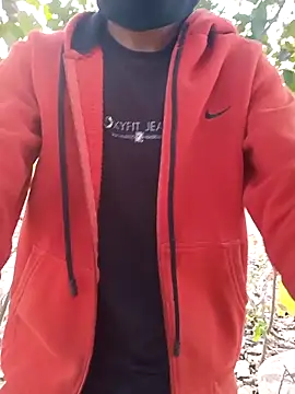 Snapshot of Piyush_2024 chatting on 02-18-25, 01:43 Piyush 2024 online show from 02-18-25, 01:43