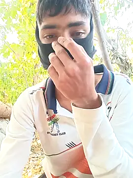 Snapshot of Piyush_2024 chatting on 02-26-25, 11:41 Piyush 2024 online show from 02-26-25, 11:41