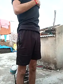 Snapshot of Piyush_2024 chatting on 02-27-25, 01:59 Piyush 2024 online show from 02-27-25, 01:59