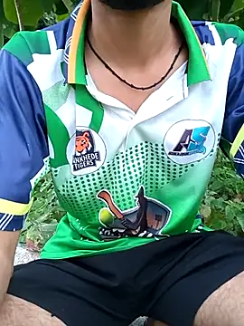 Snapshot of Piyush_2024 chatting on 09-19-25, 01:07 Piyush 2024 online show from 09-19-25, 01:07