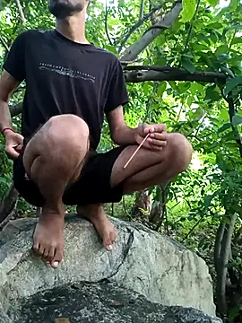 Snapshot of Piyush_2024 chatting on 10-08-25, 01:36 Piyush 2024 online show from 10-08-25, 01:36