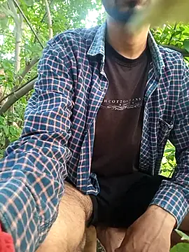 Snapshot of Piyush_2024 chatting on 11-05-25, 01:38 Piyush 2024 online show from 11-05-25, 01:38