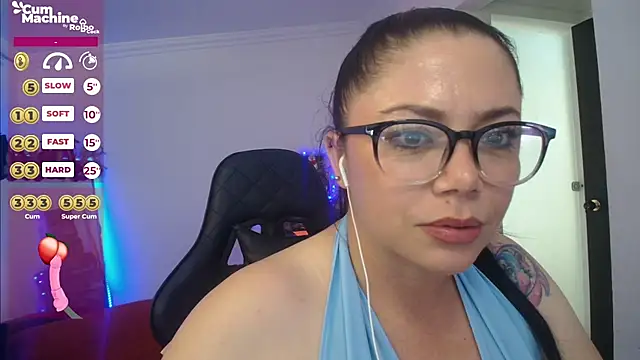 Snapshot of Madame_Shein_ chatting on 12-09-24, 04:47 Madame Shein  online show from 12-09-24, 04:47