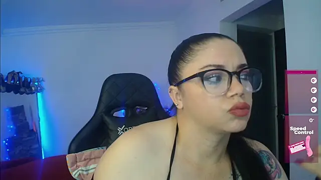 Snapshot of Madame_Shein_ chatting on 12-14-24, 08:13 Madame Shein  online show from 12-14-24, 08:13