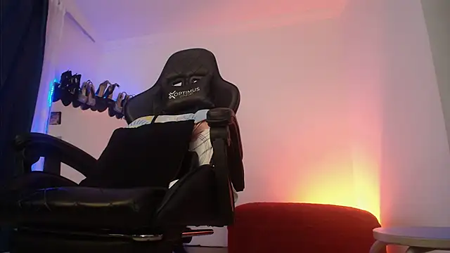 Snapshot of Madame_Shein_ chatting on 01-26-25, 10:46 Madame Shein  online show from 01-26-25, 10:46