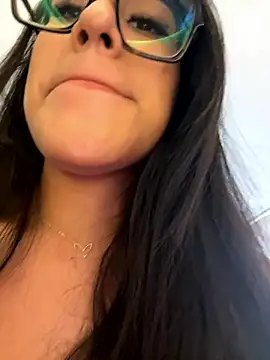 AleFantasy0001 online show from 01-15-26, 04:22