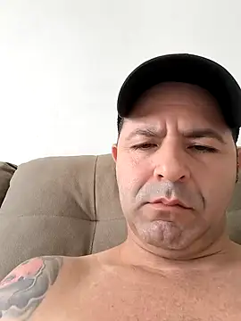 Marciogrei online show from 11-17-25, 08:03