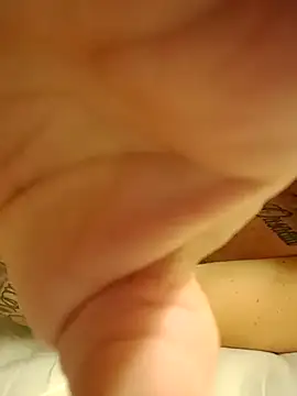 Snapshot of rolesexy chatting on 01-17-25, 02:50 rolesexy online show from 01-17-25, 02:50