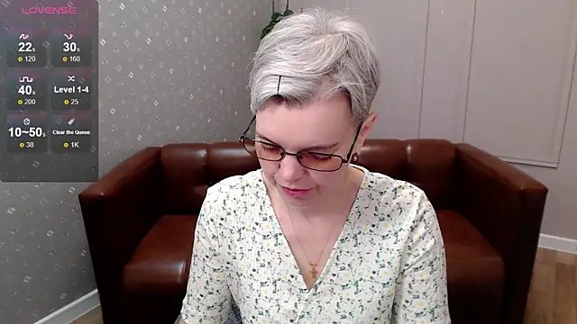 Cutie Erikaa1 online show from 04-02-26, 02:20