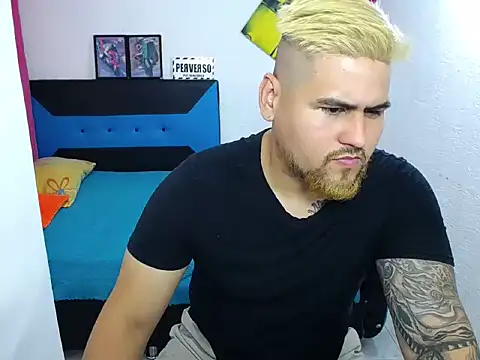 pitbullveryhot online show from 12-02-24, 01:02