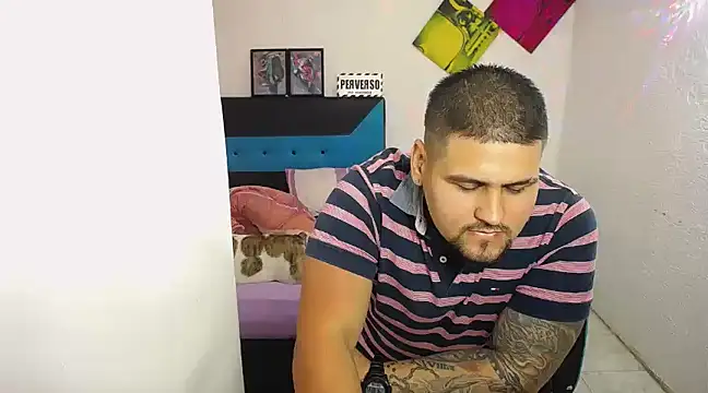 pitbullveryhot online show from 03-09-25, 08:18