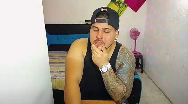 pitbullveryhot online show from 03-13-25, 06:37