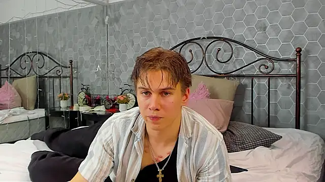 Marcus Swampov online show from 12-24-24, 01:59