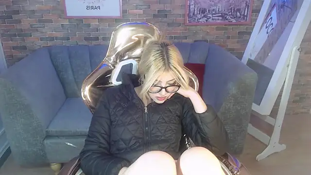 Kitty fox b online show from 03-07-25, 03:49