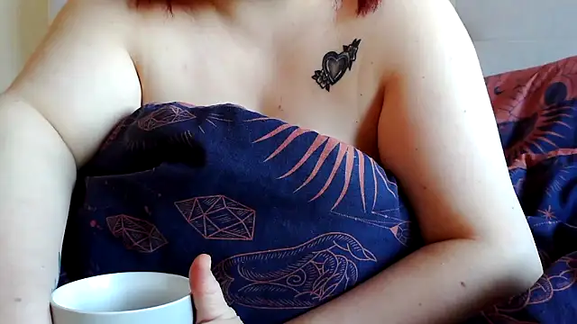 Tallulah-mae-xoxox online show from 03-03-25, 09:11