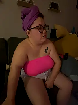 Tallulah-mae-xoxox online show from 09-14-25, 06:29