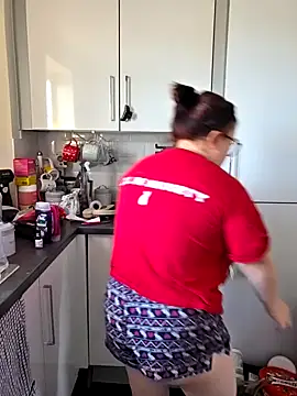 Tallulah-mae-xoxox online show from 10-28-25, 02:09