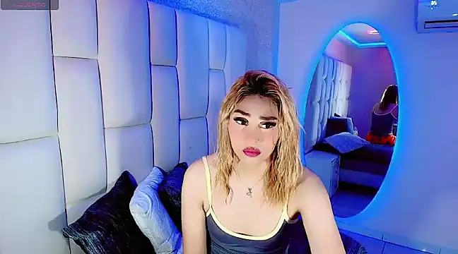 Hallyhott online show from 03-08-25, 04:01