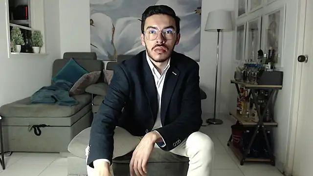 Snapshot of lexxandbusterr chatting on 10-16-25, 03:51 lexxandbusterr online show from 10-16-25, 03:51