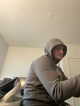 Snapshot of LoveItAllxHnH chatting on 01-28-25, 09:40 LoveItAllxHnH online show from 01-28-25, 09:40