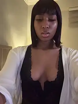 IamCrystal2 online show from 01-04-25, 06:40